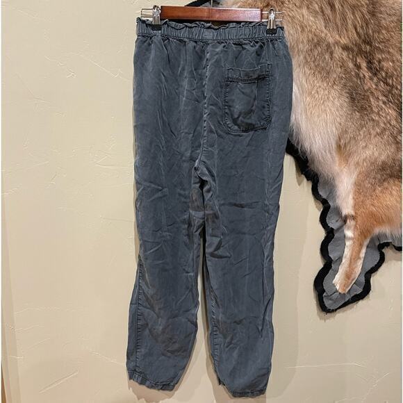 American Eagle Tencel Pants - Picture 2 of 4